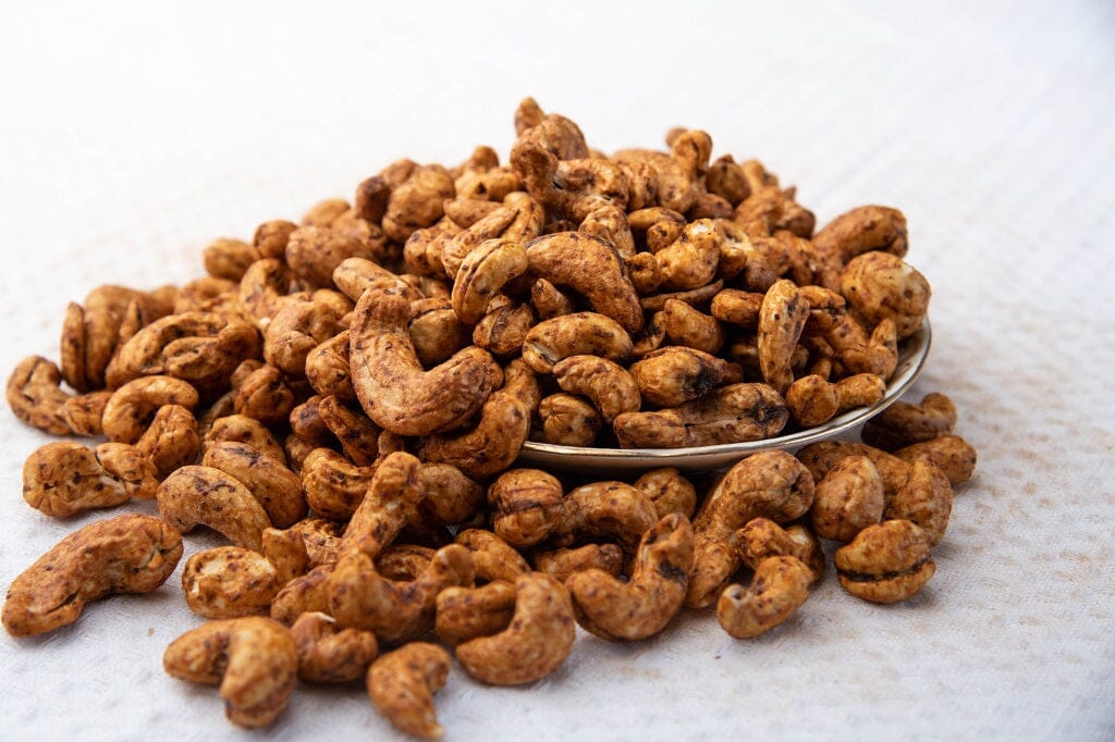 Cashew Nuts Red Chilli Flavor Kaju Nuts NutzHouse