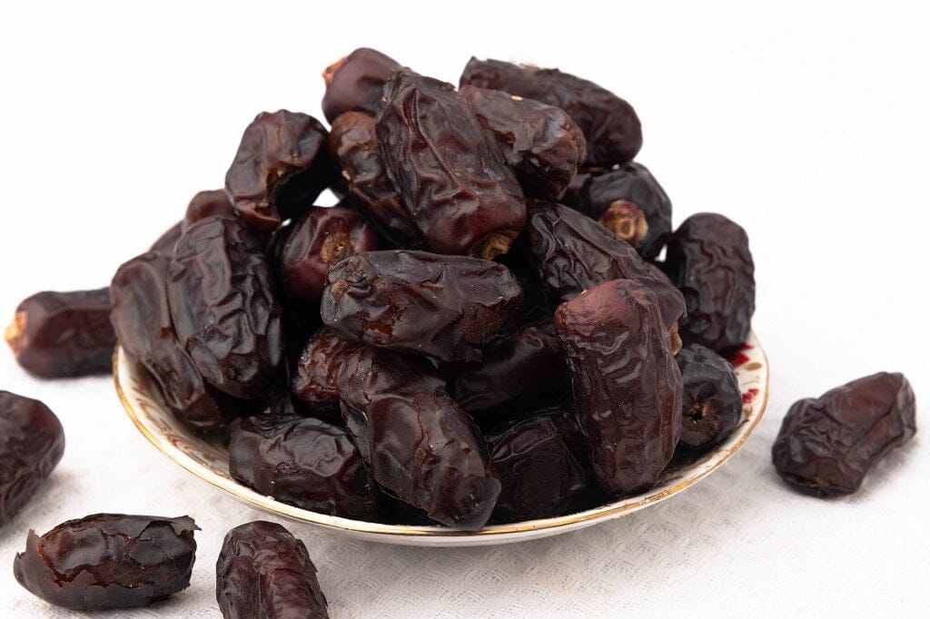 Safavi Kalmi Premium Dates Dry Fruits NutzHouse 