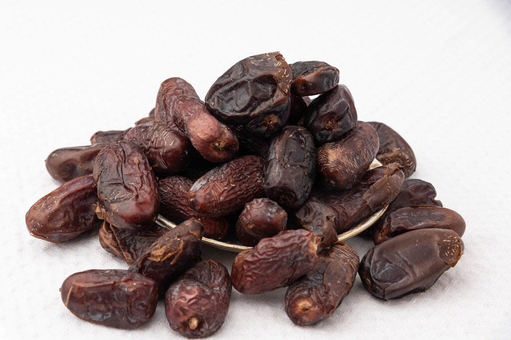 Amber Dates Dry Fruits NutzHouse 